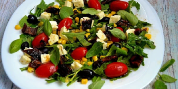 Как приготовить итальянский салат?