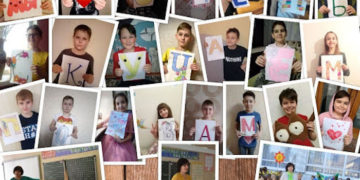 Масштабный флешмоб школьных фотографий запустили в России