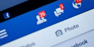 Социальная сеть Facebook пригрозила лишить жителей Австралии новостей