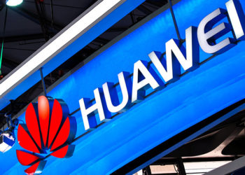 Huawei переправила американские деньги в Россию