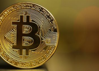 Россиян ограничили в использовании криптовалют