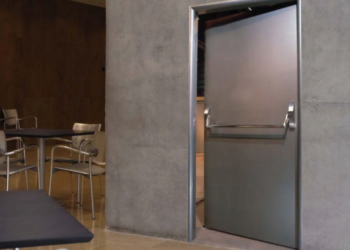 Требования к дверям технических противопожарным