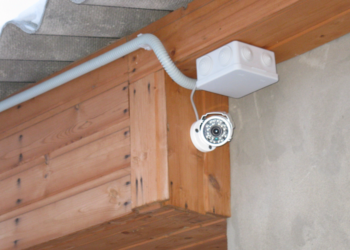 Правила и особенности монтажа камер видеонаблюдения