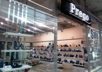 Современная и модная обувь для женщин и мужчин