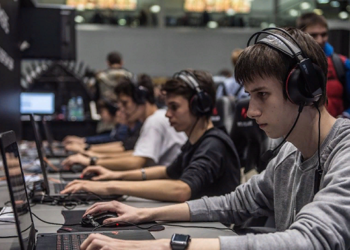 Знакомство с игрой в brawlstars и интересныестратегии