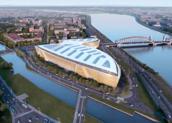 Как выполняется строительство на Охтинском мысу