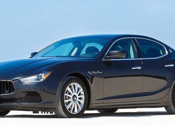 Замена сальника коленвала Maserati: правила и этапы работ