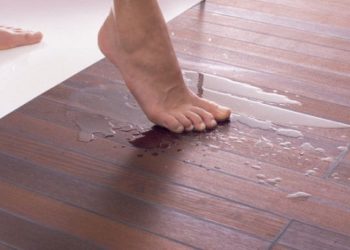 Выбираем подходящий вариант ламината для кухни и ванной