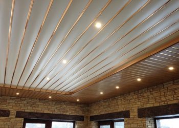 Реечный подвесной потолок: технология монтажа и достоинства