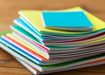 Из чего сделана тетрадь и технологические нюансы процесса изготовления