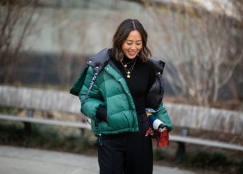 Советы и рекомендации по выбору модной женской куртки на весну