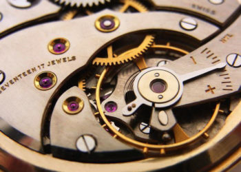Механические швейцарские часы: достоинства и выбор