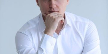 Нардеп Михаил Крячко купил квартиру в Киеве стоимостью 1,4 млн гривен