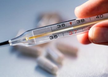 Разбился ртутный градусник: как действовать в данной ситуации