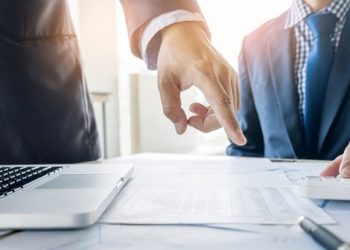 Правила и этапы регистрации нового юридического адреса в РФ