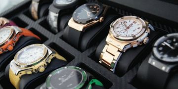 Определение стоимости часов: особенности оформления займа под залог аксессуара