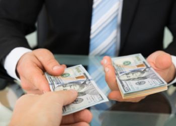 Как получить второй кредит, если еще не погашен первый?