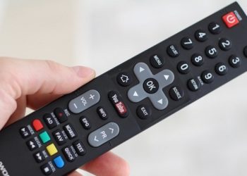 Функциональные отличия универсальных пультов для ТВ