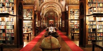 ТОП-5 украинских книг: обзор современных публикаций