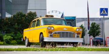 Советы, как стать водителем такси, и прочие варианты заработка в этой сфере