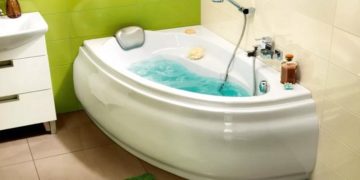 Акриловая ванна: положительные стороны и особенности выбора