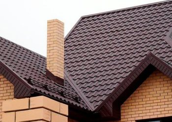Особенности металлической черепицы и положительные стороны