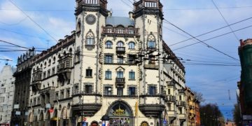 Что посмотреть в Санкт-Петербурге: обзор необычных экскурсионных маршрутов