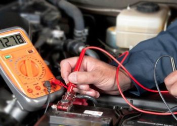 Полезные советы и нюансы проверки аккумулятора автомобиля