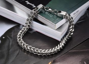 Достоинства серебряных цепочек и модные тенденции в плетении