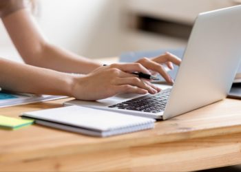 Основные преимущества дистанционного обучения в университетах Казахстана