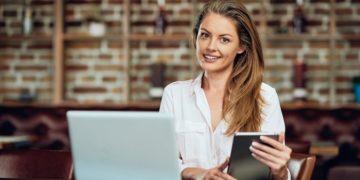 Какими навыками должен обладать SMM-менеджер и как выбрать специалиста?