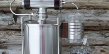 Как устроен самогонный аппарата и принцип действия прибора
