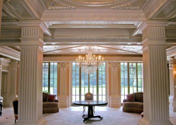 Чем выделяется античный стиль и его применение в интерьере?