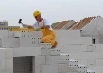 Преимущества лестниц из газобетонных блоков и особенности сооружения