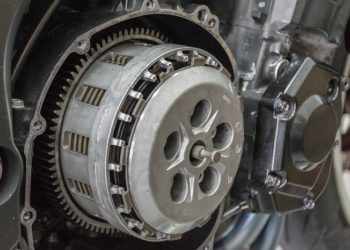 Правила и этапы ремонта сцепления на мотоцикле