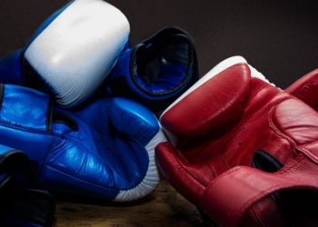 Требования к боксерским перчаткам и важные аспекты выбора