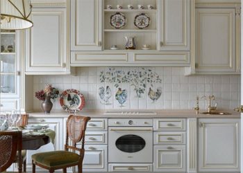 Характеристики классической кухни и рекомендации по выбору мебели