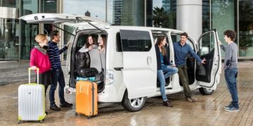 Трансфер в аэропорт: основные преимущества и условия