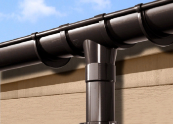 Выбор и правила монтажа водостока для крыши