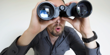 Основные сферы применения и достоинства биноклей