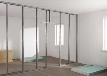 Поэтапный процесс монтажа гипсовой перегородки