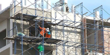 Сборка клино-хомутовых лесов и их сборка