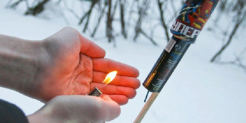 Как правильно установить и запустить салют