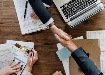 Особенности и правила проведения аутсорсинга ВЭД