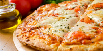Как приготовить пиццу по-итальянски и советы