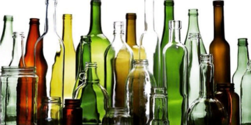 Оптовая стеклотара: достоинства и правила продажи