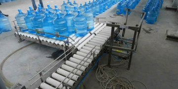 Бизнес на очистке и доставке воды: что нужно и как организовать