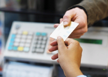 Как пользоваться топливной картой и ее плюсы