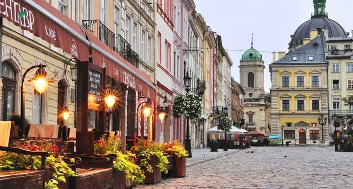 Условия и способы бронирования номеров в отеле Львова