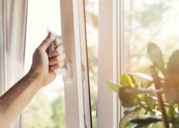 Выбор пластикового окна: критерии и советы